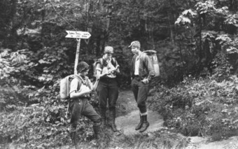 3 women hiking